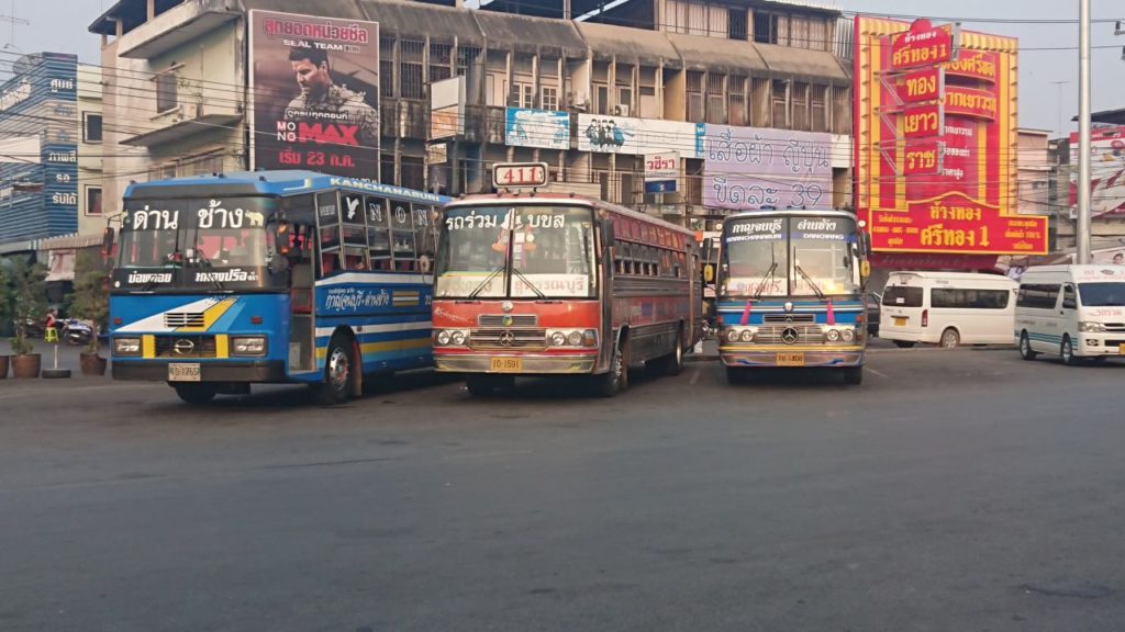 tajskie-autobusy